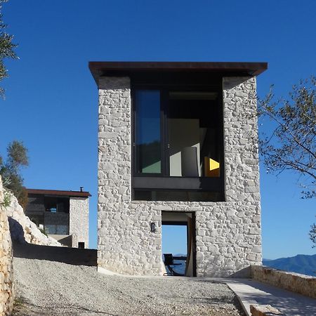 לוקה Villetta Farfallina "The Unique Property In The World With An Openable Roof" מראה חיצוני תמונה