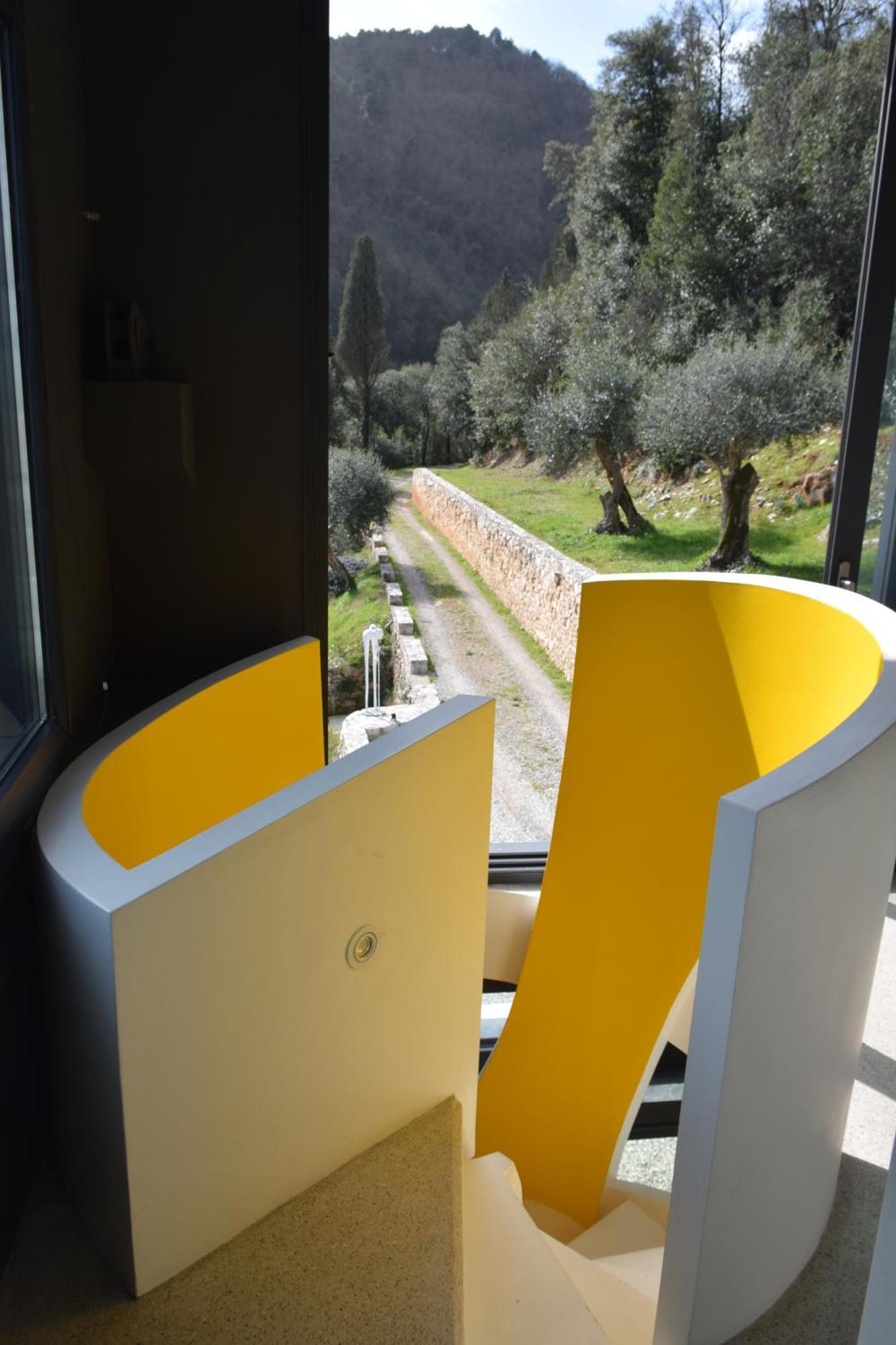 לוקה Villetta Farfallina "The Unique Property In The World With An Openable Roof" מראה חיצוני תמונה